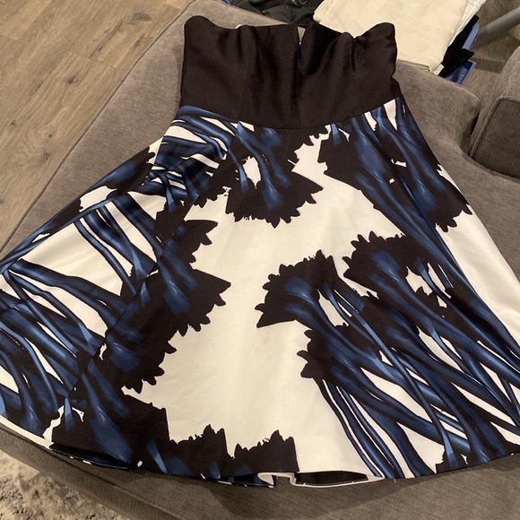 NWT! $395 Halston Heritage Strapless Dress - Size 10 - Ink Crocus NEW WITH TAGS! - Picture 6 of 16